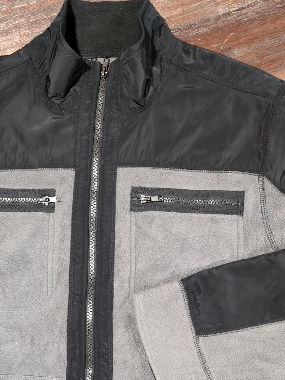 Men's Black and Gray Zip-Front Jacket Large
